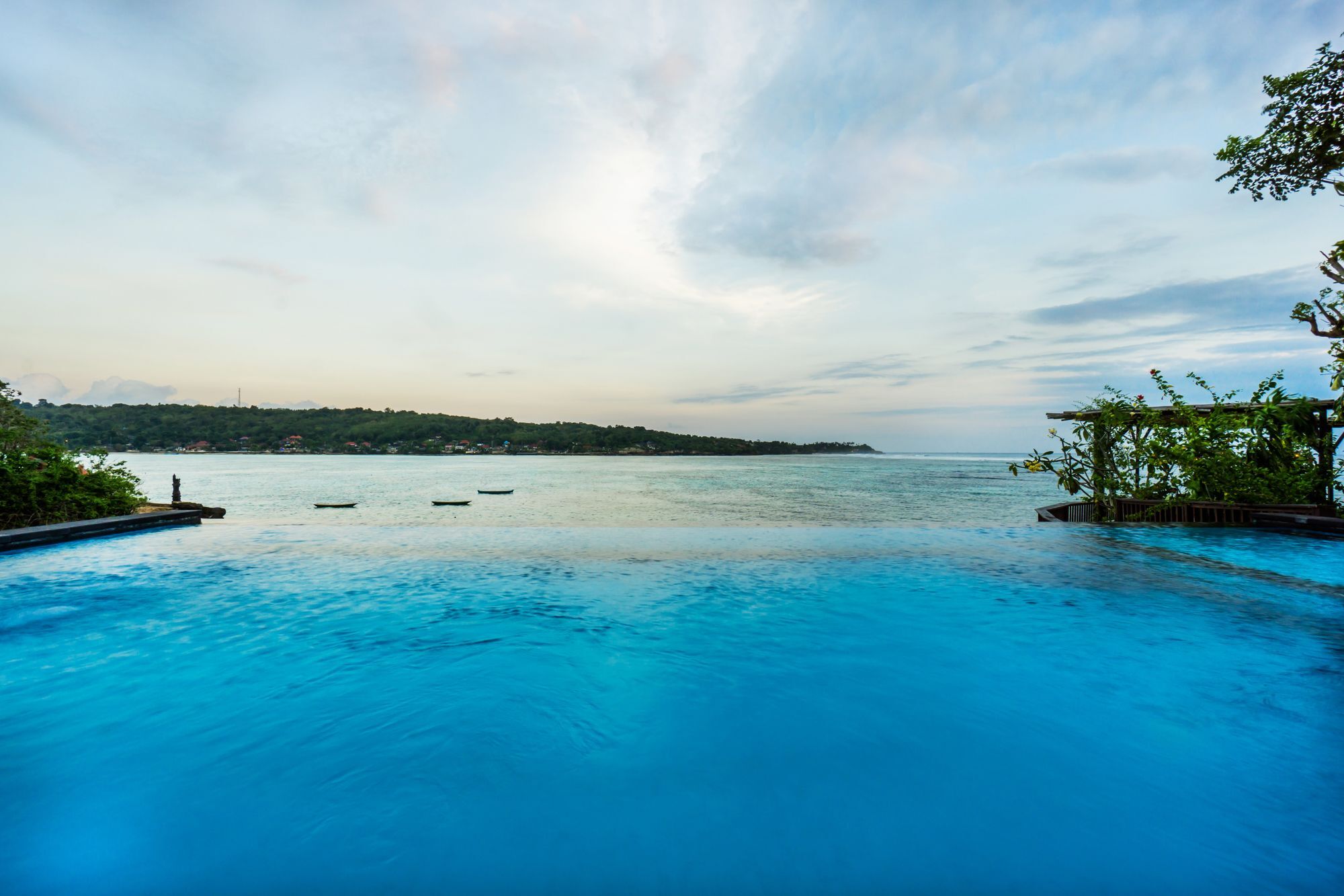 Laguna Reef Huts Нуса-Лембонган Экстерьер фото